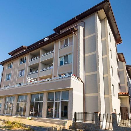 Hiora Apartments Vasiliko Carevo Exteriér fotografie